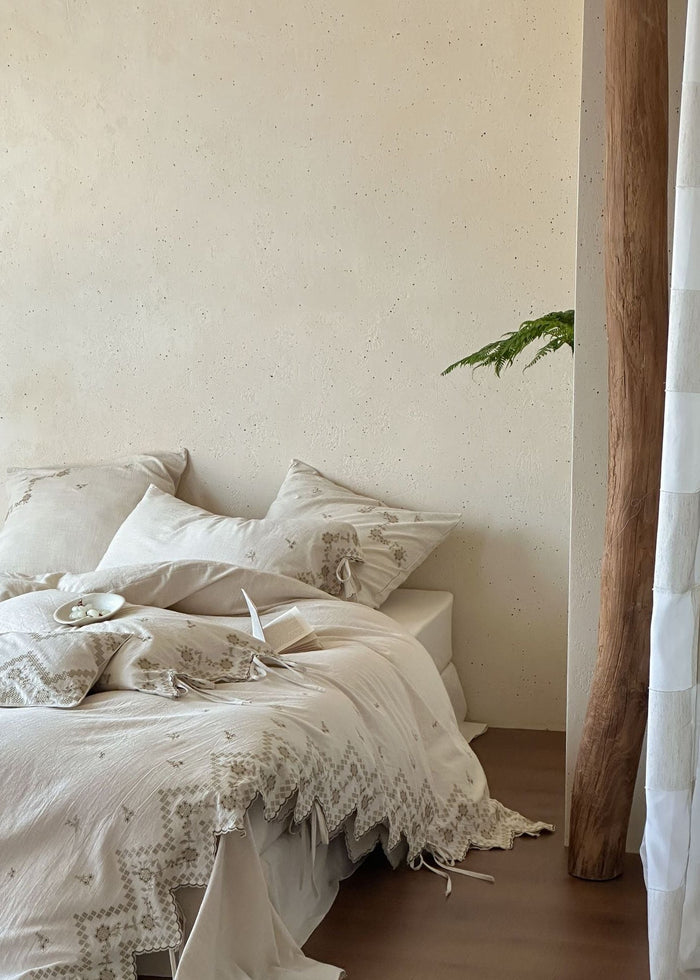 -Ever Lasting - Elsie Floral Bedding Set / White -Bedding Set -Ever Lasting