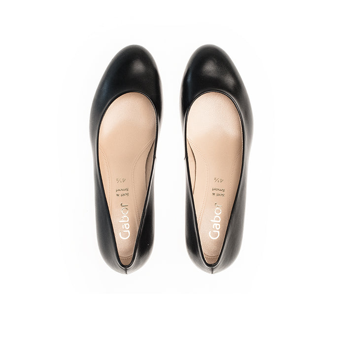 Gabor Nesta II women’s pumps, dark leather uppers with branded insoles
