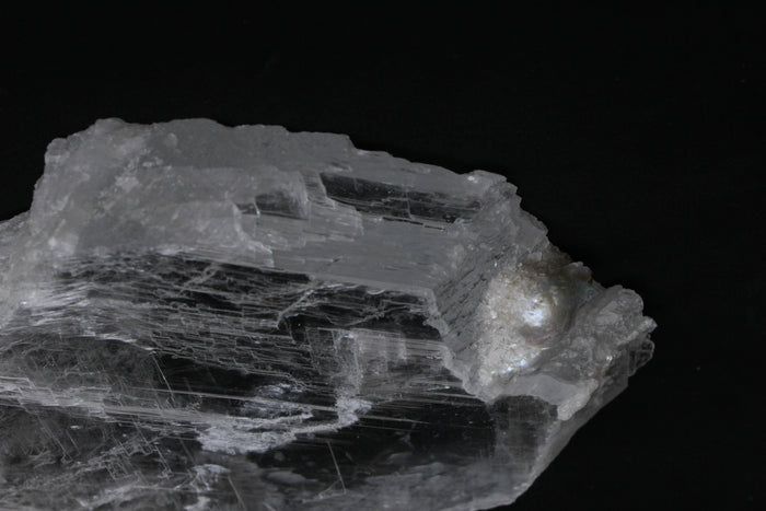 H512