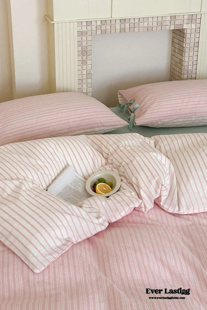 - Ever Lasting - Josie Bow Tied Striped Small Room Bedding Set / Pink - Bedding Set - Ever Lasting