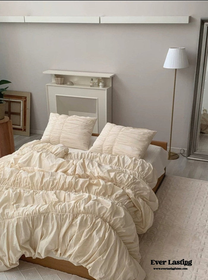Royal Pillowcases / Beige - Ever Lasting